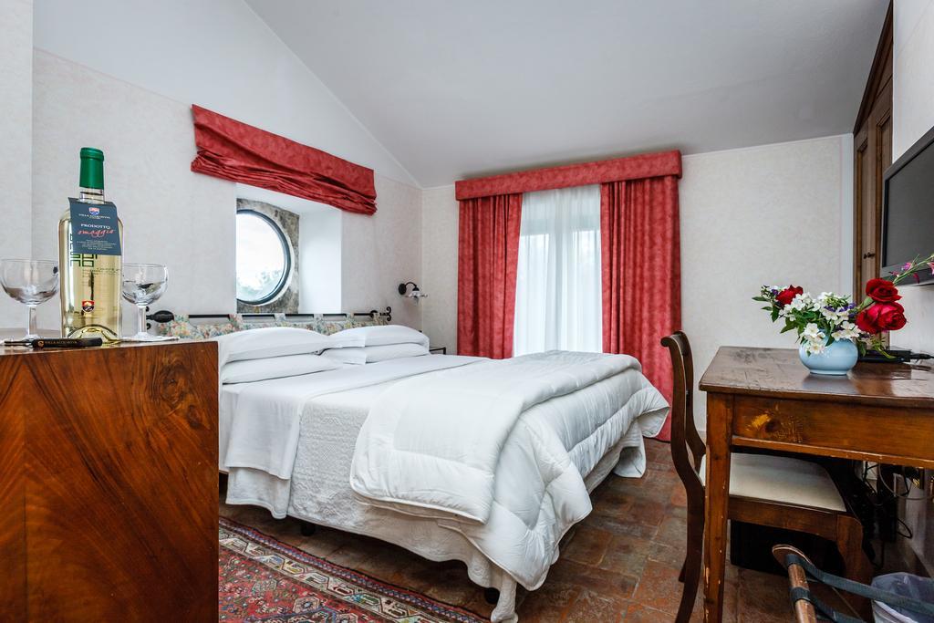 Villa Acquaviva Wine Resort Montemerano Exteriör bild